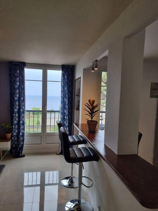 Appartement Vue Mer Avec Parking Gratuit Sur Place バスティア エクステリア 写真